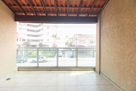 Casa à venda com 120m², 2 quartos e 1 vaga Casa à venda com 120m², 2 quartos e 1 vagaVaranda - Suíte 2