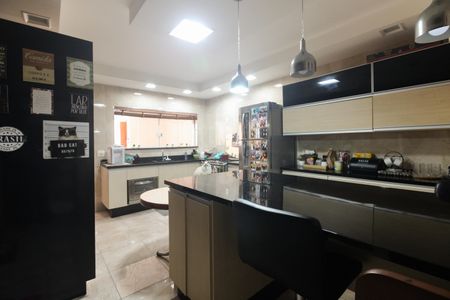 Casa à venda com 120m², 2 quartos e 1 vaga Casa à venda com 120m², 2 quartos e 1 vagaCozinha