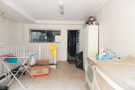 Casa à venda com 120m², 2 quartos e 1 vaga Casa à venda com 120m², 2 quartos e 1 vagaÁrea de Serviço