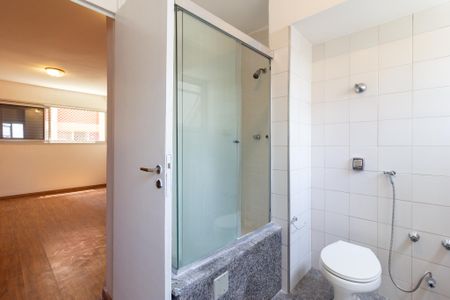 Apartamento à venda com 121m², 3 quartos e 1 vagaBanheiro da Suíte
