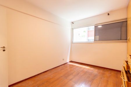Apartamento à venda com 121m², 3 quartos e 1 vagaQuarto 2