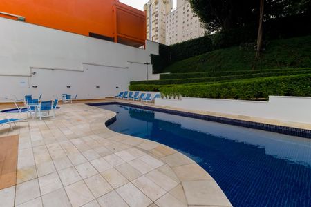 Apartamento à venda com 136m², 3 quartos e 4 vagasÁrea comum - Piscina
