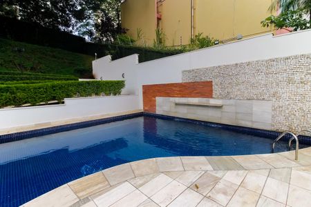 Apartamento à venda com 136m², 3 quartos e 4 vagasÁrea comum - Piscina