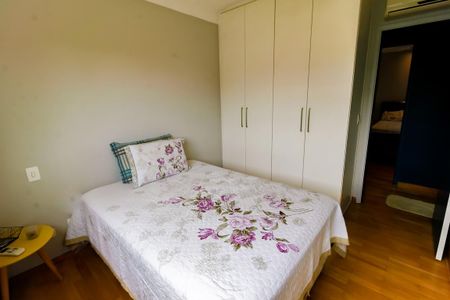 Apartamento à venda com 136m², 3 quartos e 4 vagasSuíte 1 - armarios