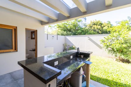 Casa de condomínio à venda com 153m², 3 quartos e 2 vagasChurrasqueira