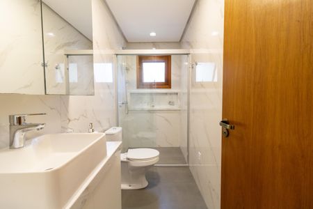 Casa de condomínio à venda com 153m², 3 quartos e 2 vagasBanheiro