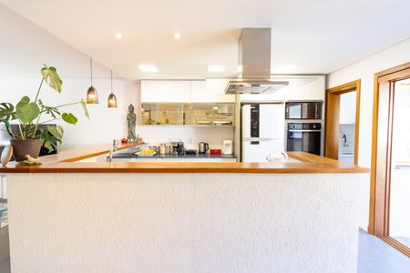 Cozinha de casa de condomínio à venda com 3 quartos, 153m² em Serraria, Porto Alegre
