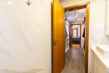 Casa de condomínio à venda com 153m², 3 quartos e 2 vagasBanheiro da Suíte