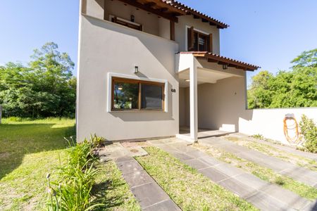 Casa de condomínio à venda com 153m², 3 quartos e 2 vagasFachada