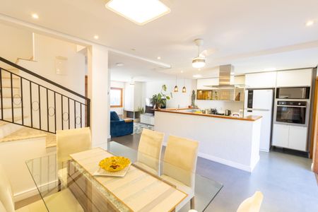 Sala de Jantar de casa de condomínio à venda com 3 quartos, 153m² em Serraria, Porto Alegre