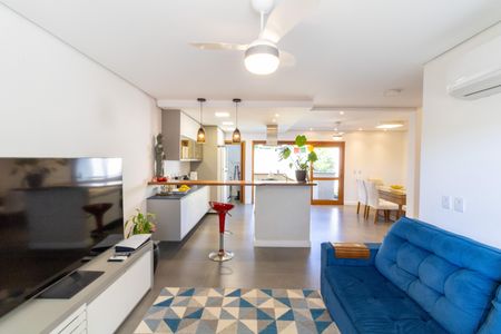 Casa de condomínio à venda com 153m², 3 quartos e 2 vagasSala