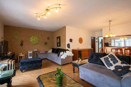 Casa à venda com 5 quartos, 425m² em Campestre, Santo André