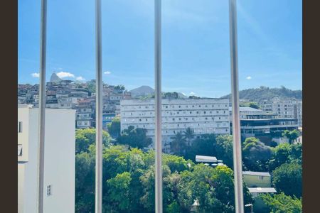Apartamento à venda com 76m², 3 quartos e sem vaga