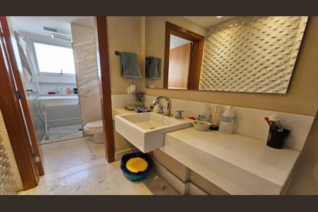 Apartamento à venda com 122m², 3 quartos e 2 vagas