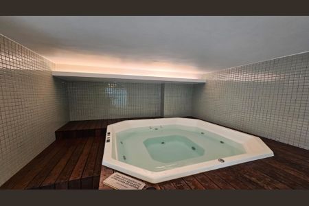 Apartamento à venda com 122m², 3 quartos e 2 vagas