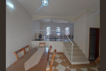 Casa à venda com 4 quartos, 219m² em Jardim Chapadão, Campinas