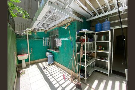 Apartamento à venda com 65m², 1 quarto e sem vaga