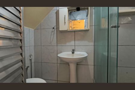 Apartamento para alugar com 72m², 2 quartos e sem vagaBanheiro