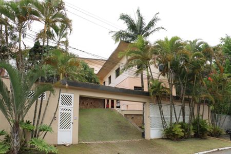 Casa de condomínio para alugar com 970m², 4 quartos e NaN vagasFachada