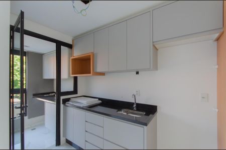 Apartamento para alugar com 70m², 2 quartos e 1 vaga Apartamento para alugar com 70m², 2 quartos e 1 vagaCozinha