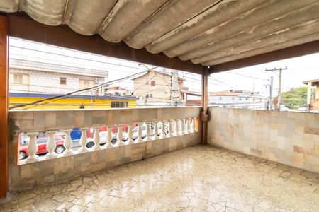 Varanda 1 de casa à venda com 3 quartos, 100m² em Jardim Pinhal, Guarulhos