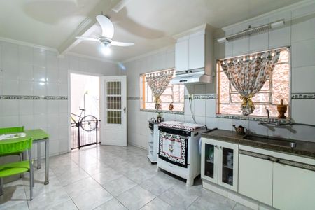 Casa à venda com 100m², 3 quartos e 2 vagasCozinha