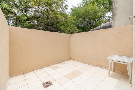 Casa à venda com 200m², 3 quartos e 4 vagas Casa à venda com 200m², 3 quartos e 4 vagasÁrea de Serviço