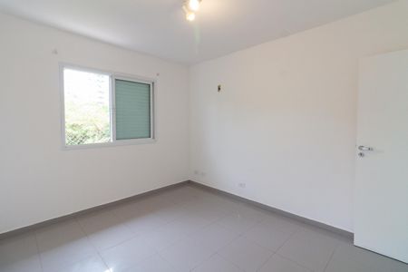 Casa à venda com 200m², 3 quartos e 4 vagas Casa à venda com 200m², 3 quartos e 4 vagasQuarto 1