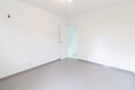 Casa à venda com 200m², 3 quartos e 4 vagas Casa à venda com 200m², 3 quartos e 4 vagasQuarto 1