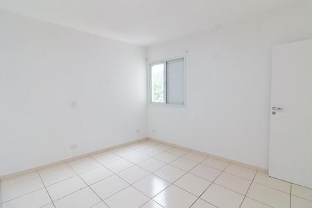 Casa à venda com 200m², 3 quartos e 4 vagas Casa à venda com 200m², 3 quartos e 4 vagasQuarto 2