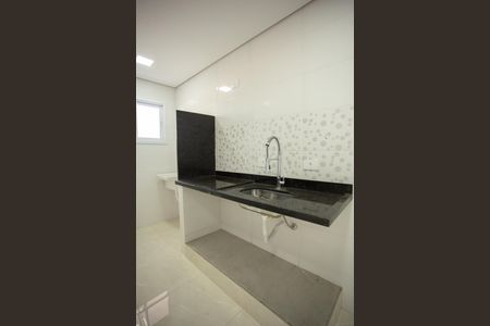 Apartamento para alugar com 40m², 2 quartos e sem vaga Apartamento para alugar com 40m², 2 quartos e sem vagaCOZINHA E ÁREA DE SERVIÇO