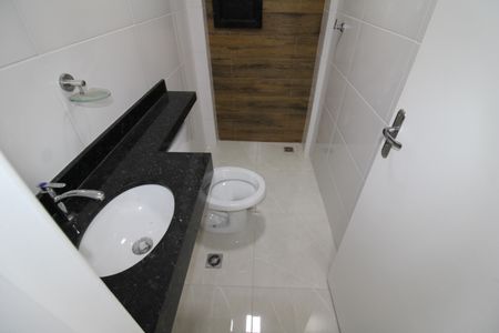 Apartamento para alugar com 40m², 2 quartos e sem vagaBanheiro