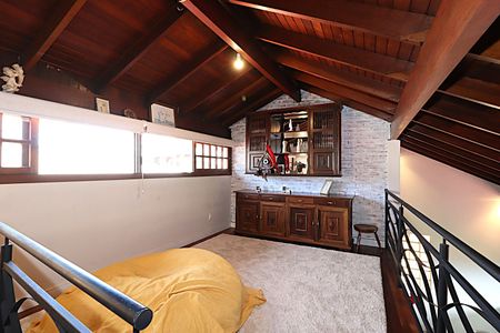 Casa à venda com 400m², 4 quartos e 2 vagasMezanino