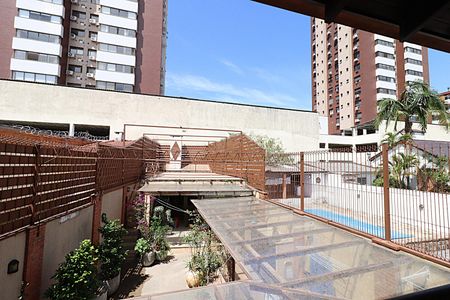 Casa à venda com 400m², 4 quartos e 2 vagasVista da Rua Quarto 5