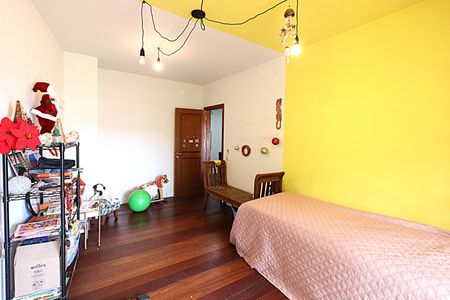 Casa à venda com 400m², 4 quartos e 2 vagasQuarto 3