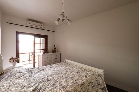 Casa à venda com 400m², 4 quartos e 2 vagasQuarto 4