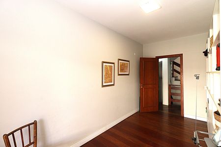 Casa à venda com 400m², 4 quartos e 2 vagasQuarto 5