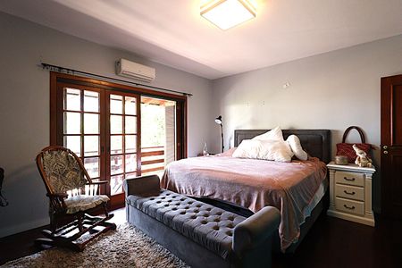 Casa à venda com 400m², 4 quartos e 2 vagasSuíte 1