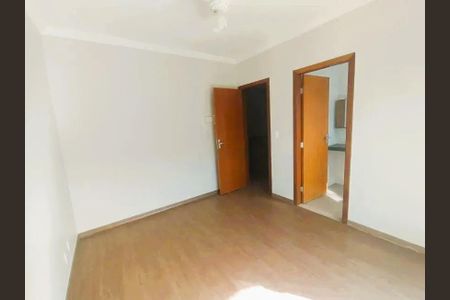 Quarto 2 de casa para alugar com 3 quartos, 125m² em Lúcio de Abreu, Contagem