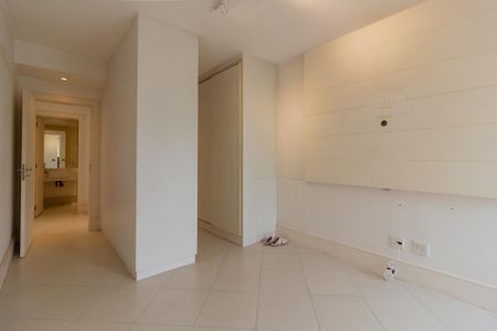 Apartamento à venda com 126m², 1 quarto e 1 vaga Apartamento à venda com 126m², 1 quarto e 1 vagaSuíte