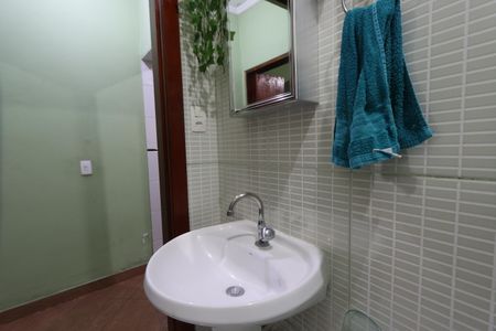 Casa à venda com 224m², 3 quartos e 3 vagasBanheiro da Suíte