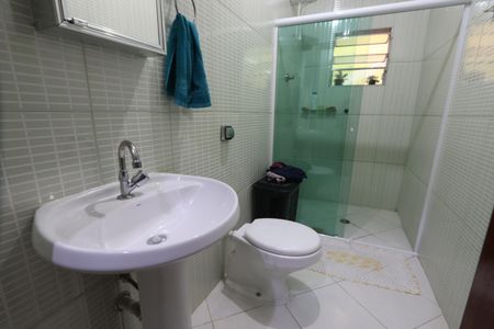 Casa à venda com 224m², 3 quartos e 3 vagasBanheiro da Suíte
