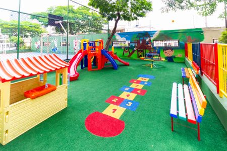 Apartamento à venda com 50m², 2 quartos e 1 vaga Apartamento à venda com 50m², 2 quartos e 1 vagaÁrea comum - Playground