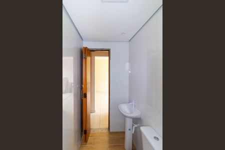 Apartamento à venda com 50m², 2 quartos e 1 vaga Apartamento à venda com 50m², 2 quartos e 1 vagaBanheiro