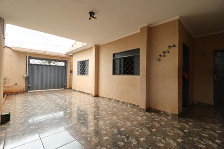 Casa para alugar com 138m², 3 quartos e 2 vagasGaragem