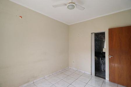 Casa para alugar com 138m², 3 quartos e 2 vagasSuíte