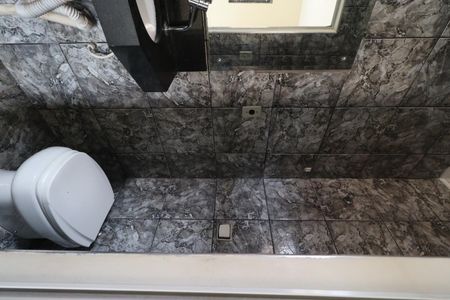 Casa para alugar com 138m², 3 quartos e 2 vagasBanheiro da Suíte