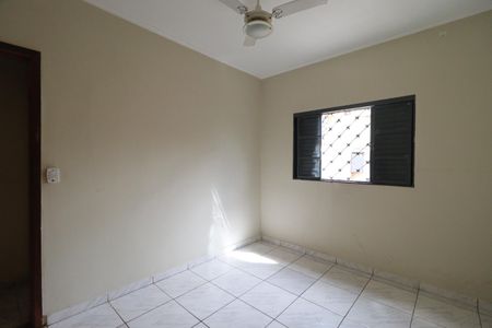 Casa para alugar com 138m², 3 quartos e 2 vagasSuíte