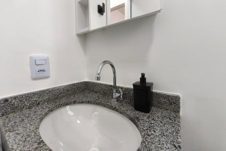 Apartamento para alugar com 42m², 2 quartos e 1 vagaBanheiro