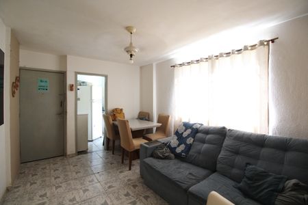 Sala de apartamento para alugar com 2 quartos, 48m² em Jacarepaguá, Rio de Janeiro